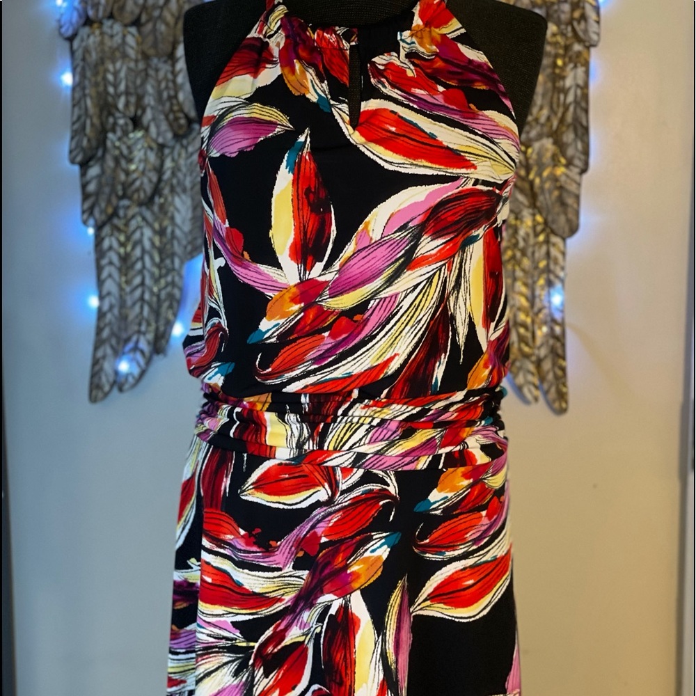 Valerie Bertinelli Abstract Floral Dress Medium